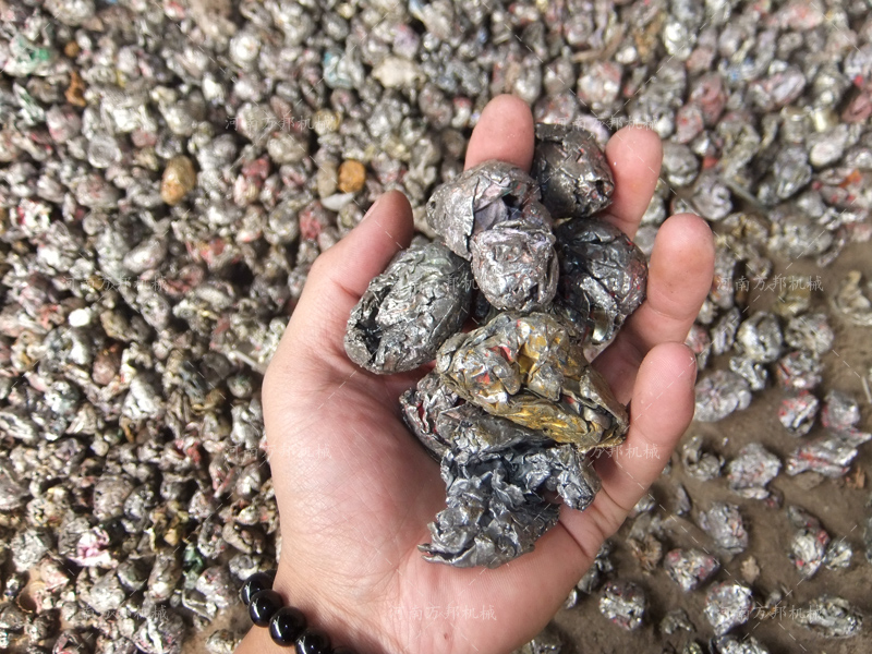 金屬搓球機(jī)效果