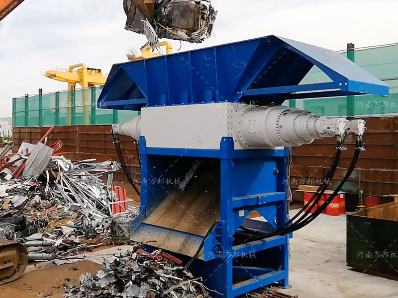 鋼絞線(xiàn)粉碎機(jī)